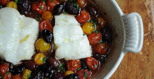 Треска с помидорами