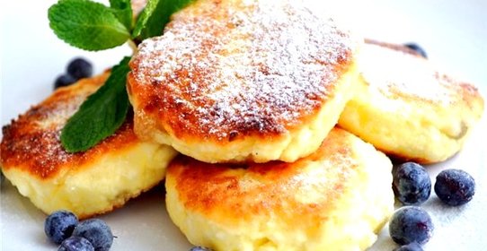 Блинчики с творогом в духовке со сметаной