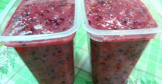 Пюре из смородины замороженное