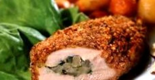 Куриные грудки, фаршированные ананасом