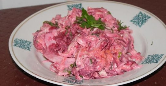 Салат из капусты свеклы и моркови