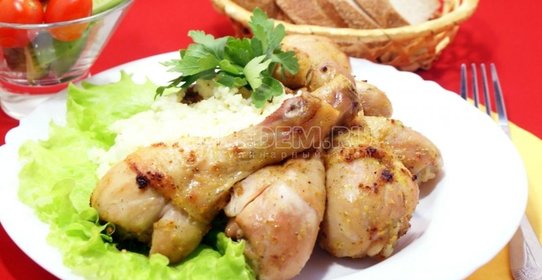 Салат из сыра и авокадо