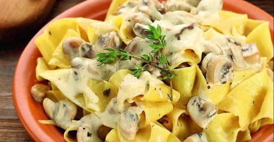 Паппарделле с грибами в сливочном соусе
