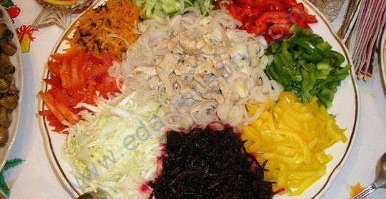 Салат Козел в огороде с корейской морковью