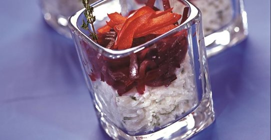 Рисовый салат со свеклой