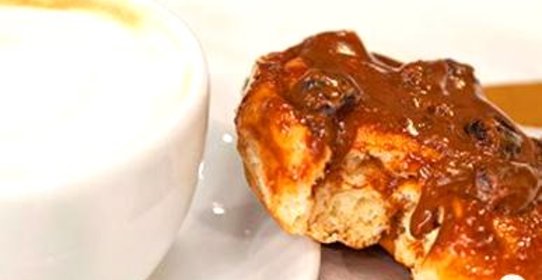 Булочки с корицей и сгущенным молоком