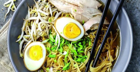 Рамен с курицей