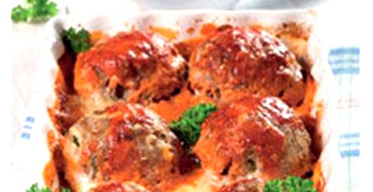 Ежики из рубленого мяса и риса с яичной начинкой