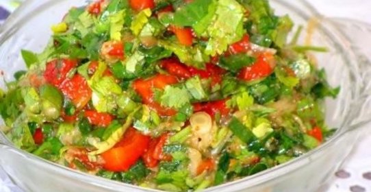 Салат из баклажанов и перца