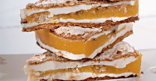 Чизкейк с абрикосовым желе