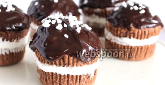 Шоколадные кексы с кремом
