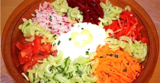 Салат к голубцам