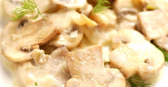 Шампиньоны в сливочном соусе
