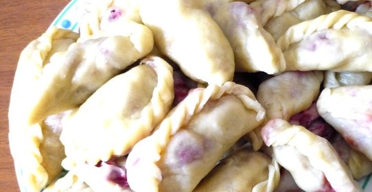 Вареники с вишней по‑домашнему