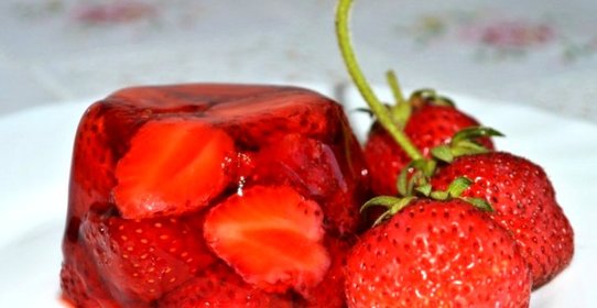 Клубничное желе из желатина