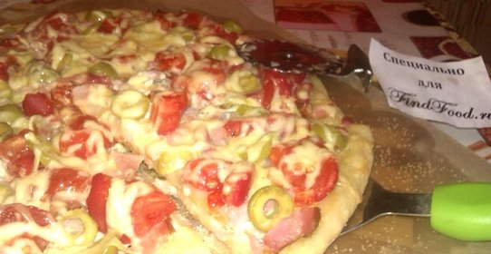 Пицца с копченой грудинкой