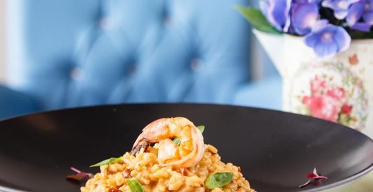 Ризотто с креветками и вяленными томатами