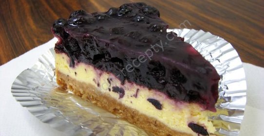 Торт творожный с черникой