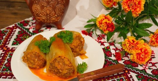 Перец с фаршем и рисом