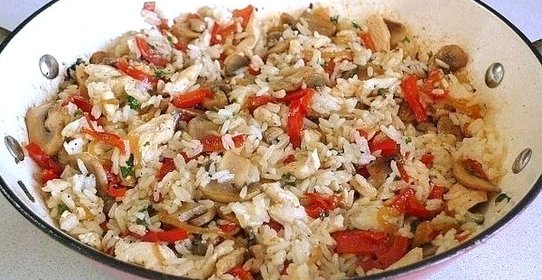 Рис жасминовый с овощами и курицей