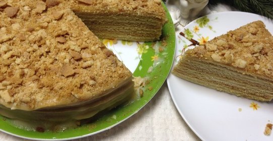 Творожный десерт с фруктами