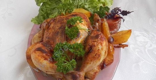 Запеченная курочка в духовке целиком
