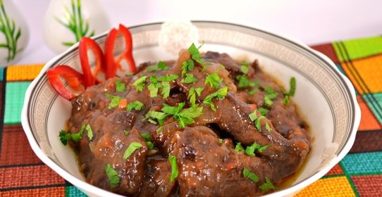 Cвиная печень в томатно-соевом соусе