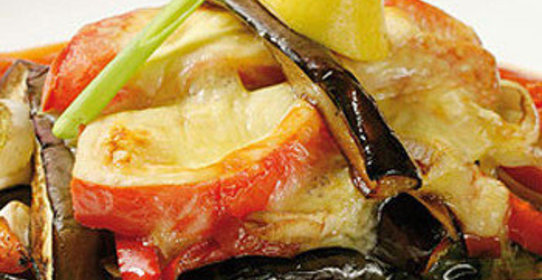 Баклажаны, запеченные с лечо