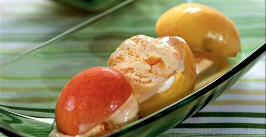 Абрикосовый пломбир