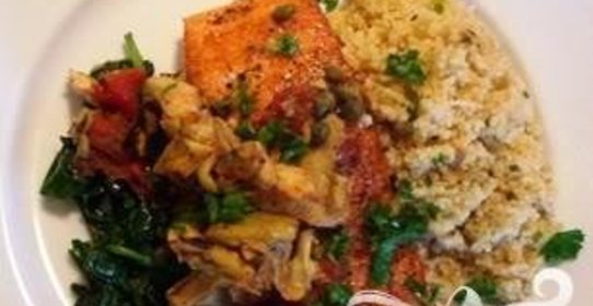 Лосось с артишоками