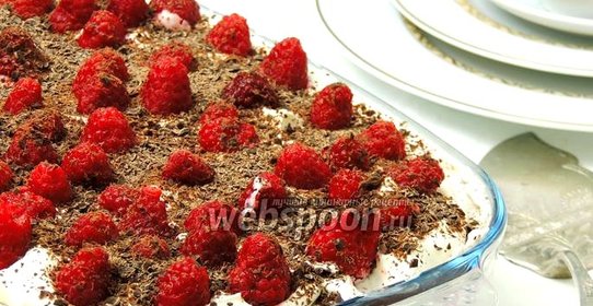 «Тирамису» с шоколадом и малиной