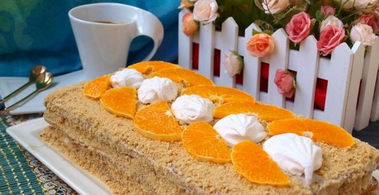 Торт без выпечки из печенья и зефира