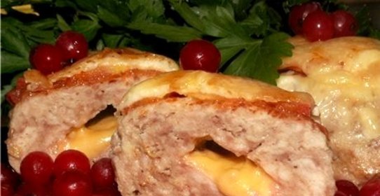 Зразы из индейки с начинкой