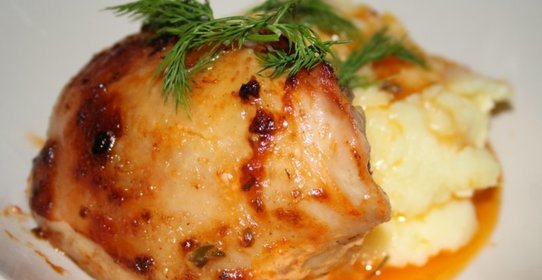 Пряные куриные бёдрышки в духовке