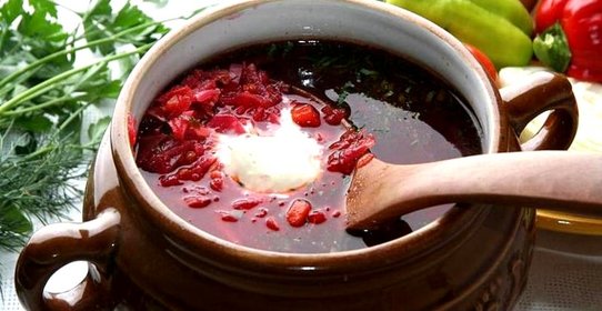 Борщ с грибами и фасолью