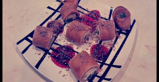 Сладкие роллы с творожным кремом