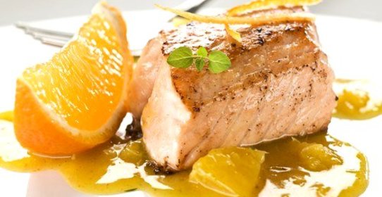 Лосось с апельсиновой заправкой