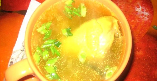 Рассольник с курицей и перловкой