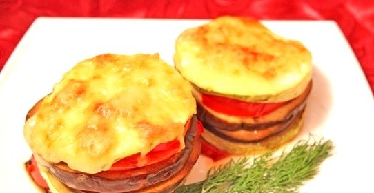 Запеченные кабачки с баклажанами