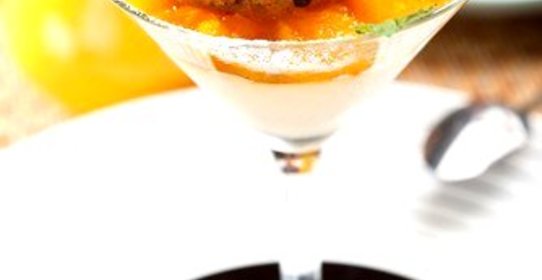 Рикотта с апельсиновым соусом