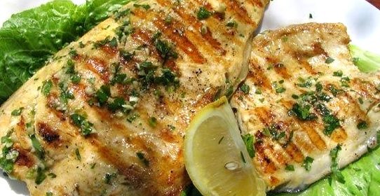 Нежная форель с белыми грибами