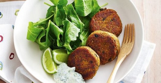 Котлетки из нута со шпинатом