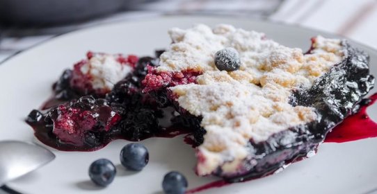 Черничный крамбл