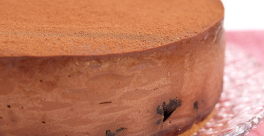 Шоколадный чизкейк с черносливом