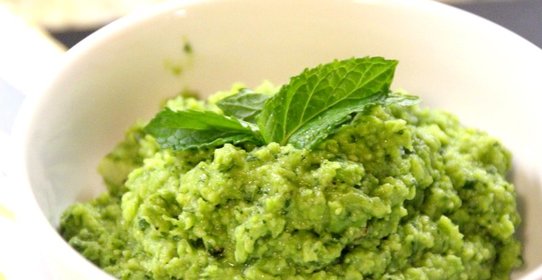 Пюре из зеленого горошка