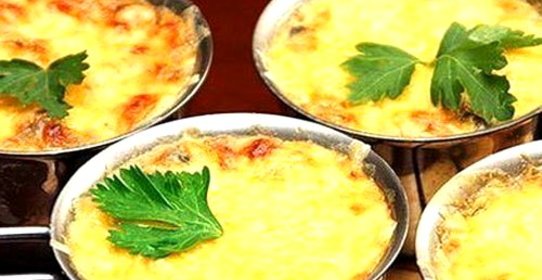 Жюльен с курицей и грибами