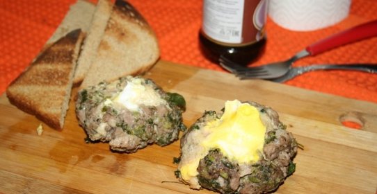 Котлетки с желтками на мангале