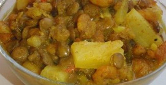 Индийское блюдо Дхансак (Dhansak) с креветками