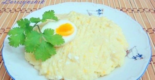 Картофельное пюре с яйцом