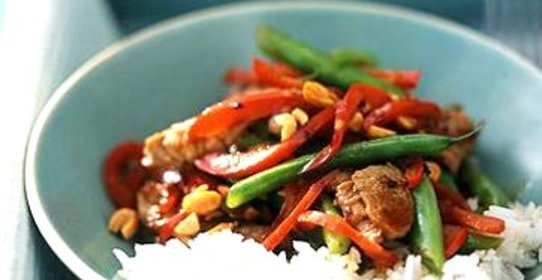 Жаркое из свинины и зеленой фасоли